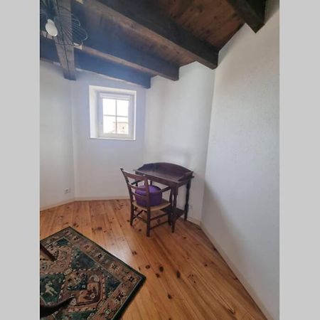 Appartement Exceptionnel 4 Etoiles Hyper Centre Albi 65 M2 Au 4Eme Etage Sans Ascenseur Avec Une Tour Du 12Eme Siecle Exterior foto